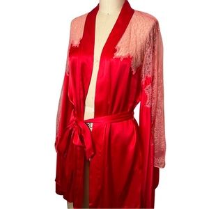 Agent Provocateur Red and Pink Silk Lace Robe 🌹